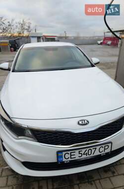 Седан Kia Optima 2017 в Черновцах