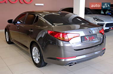 Седан Kia Optima 2012 в Одессе