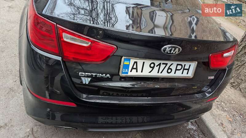 Седан Kia Optima 2014 в Киеве