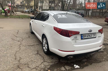 Седан Kia Optima 2012 в Одессе