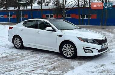 Седан Kia Optima 2014 в Львове