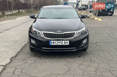 Седан Kia Optima 2014 в 