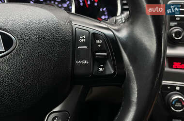 Седан Kia Optima 2013 в 
