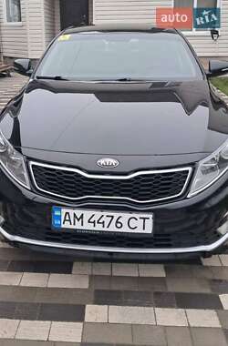 Седан Kia Optima 2013 в Черняхове