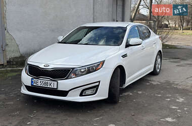 Седан Kia Optima 2015 в Покровському