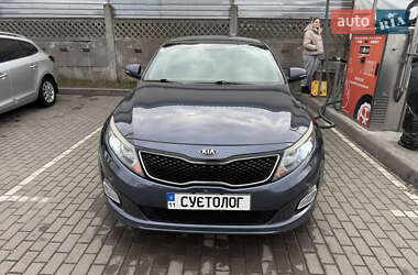 Седан Kia Optima 2015 в 
