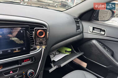 Седан Kia Optima 2015 в 