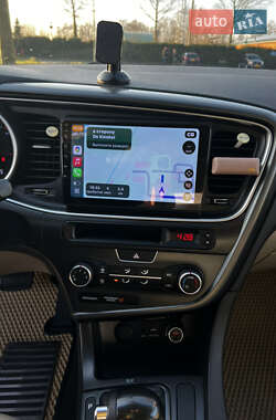 Седан Kia Optima 2015 в 