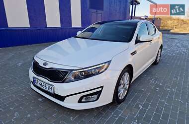 Седан Kia Optima 2015 в Калуше