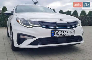 Седан Kia Optima 2019 в 