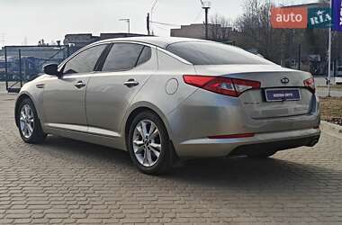 Седан Kia Optima 2012 в Львові