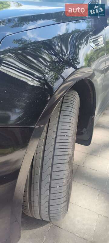 Седан Kia Optima 2016 в Хмельницком