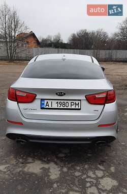 Седан Kia Optima 2015 в 
