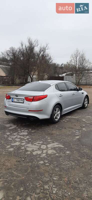 Седан Kia Optima 2015 в Обухове
