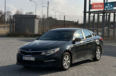 Седан Kia Optima 2017 в Львове