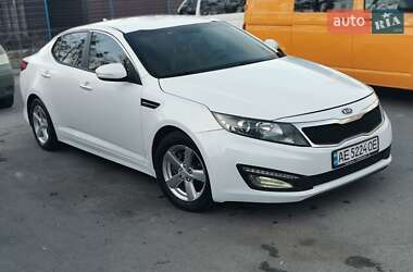 Седан Kia Optima 2015 в Житомире