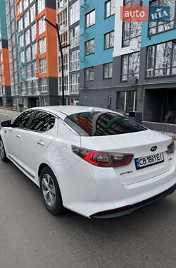 Седан Kia Optima 2014 в Чернигове