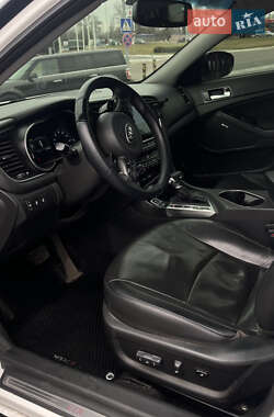Седан Kia Optima 2014 в 