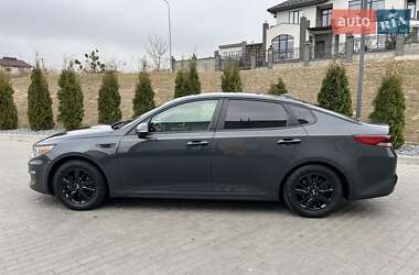 Седан Kia Optima 2016 в 