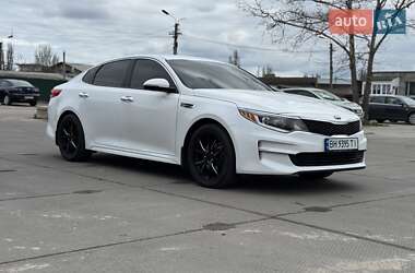 Седан Kia Optima 2017 в Одессе