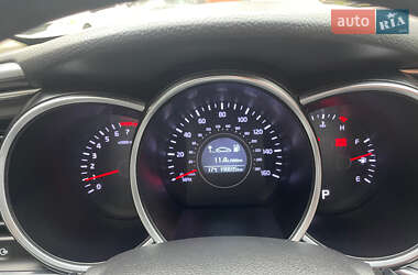 Седан Kia Optima 2014 в 