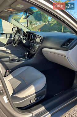 Седан Kia Optima 2012 в 