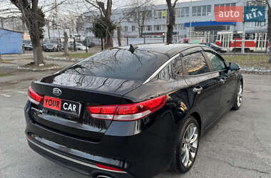 Седан Kia Optima 2017 в 