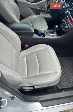 Седан Kia Optima 2013 в 