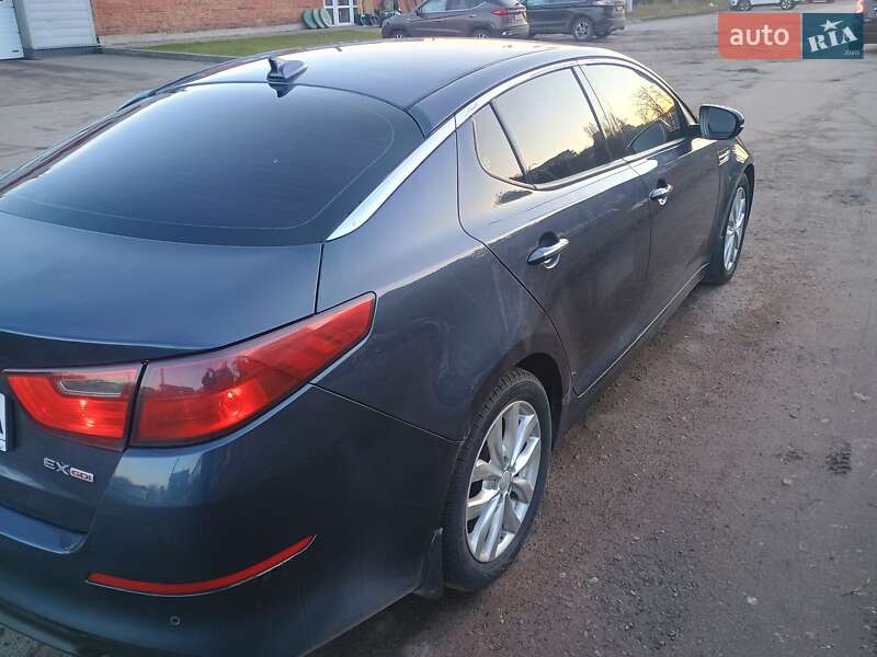 Седан Kia Optima 2015 в Чернигове