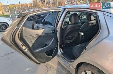 Седан Kia Optima 2011 в 