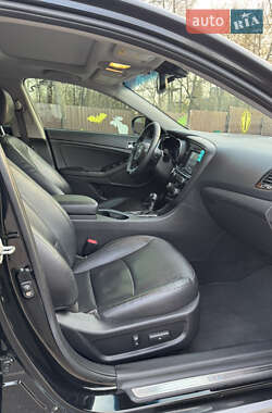 Седан Kia Optima 2014 в 