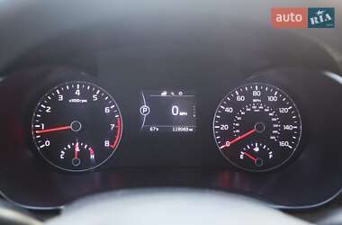 Седан Kia Optima 2016 в 