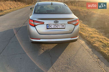 Седан Kia Optima 2013 в 