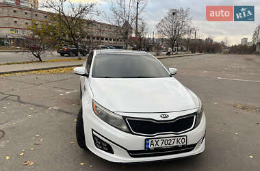 Седан Kia Optima 2014 в 