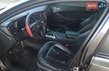 Седан Kia Optima 2012 в 