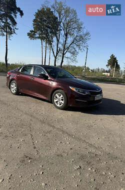 Седан Kia Optima 2016 в Житомире