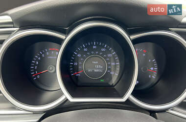 Седан Kia Optima 2015 в 