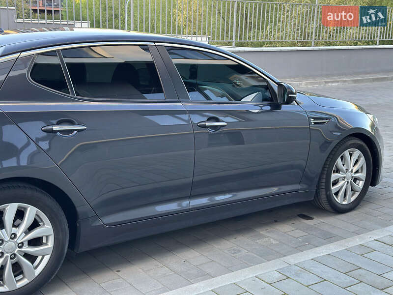 Седан Kia Optima 2015 в Луцьку
