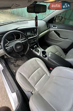 Седан Kia Optima 2014 в 