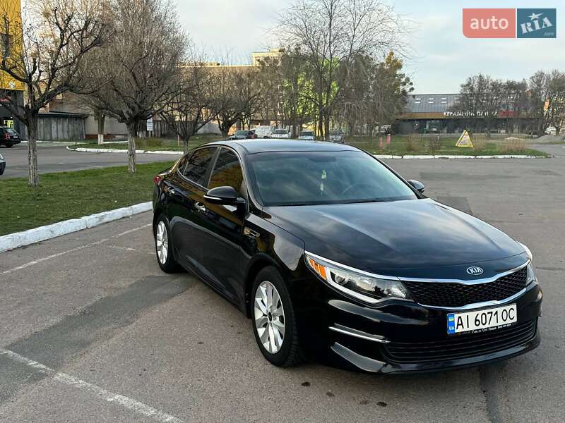 Седан Kia Optima 2016 в Черкасах