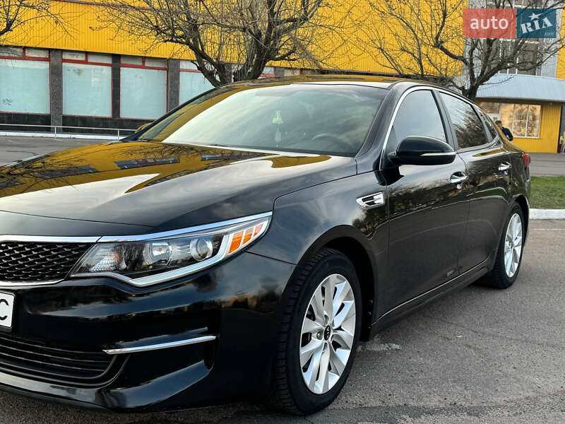 Седан Kia Optima 2016 в Черкасах