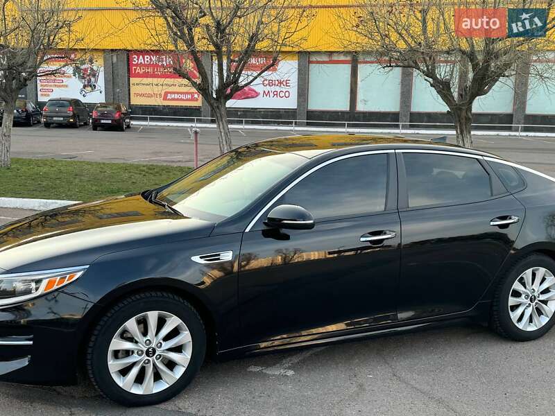 Седан Kia Optima 2016 в Черкасах