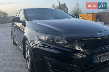 Седан Kia Optima 2013 в 