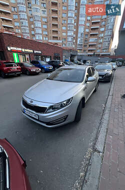 Седан Kia Optima 2011 в Киеве