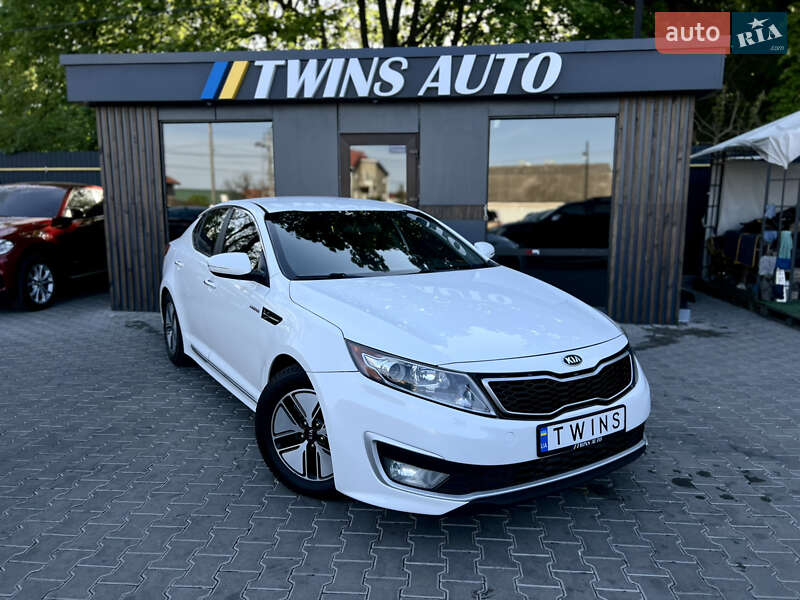 Седан Kia Optima 2013 в Одессе