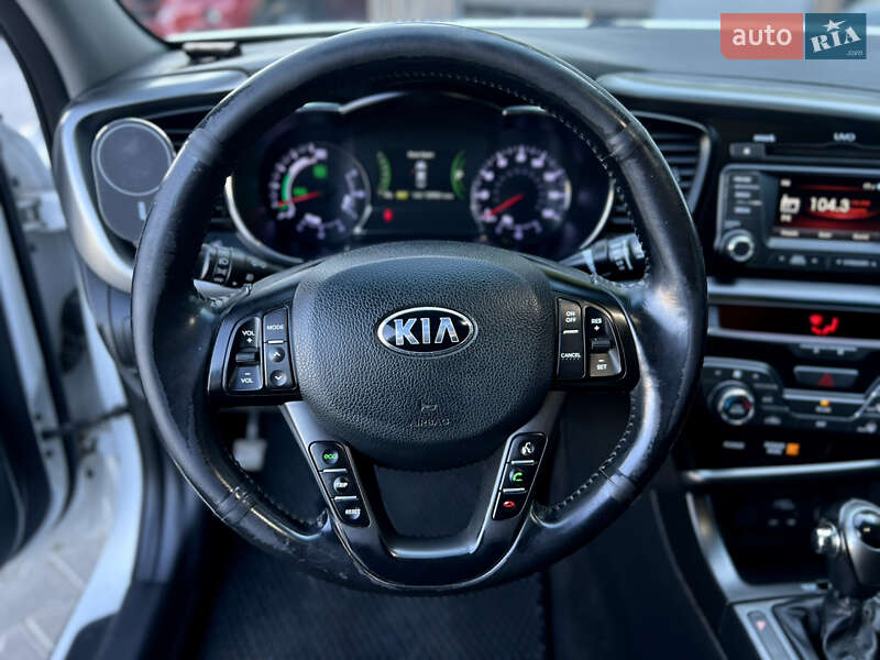 Седан Kia Optima 2013 в Одессе