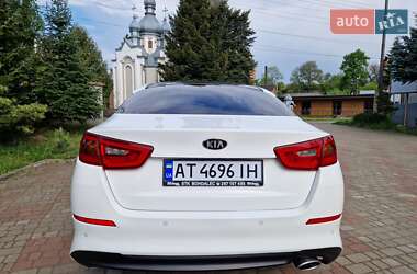 Седан Kia Optima 2015 в 
