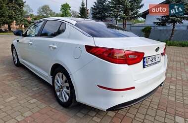 Седан Kia Optima 2015 в 