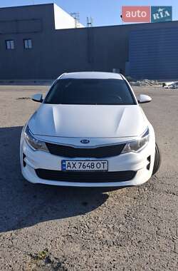 Седан Kia Optima 2016 в Харькове