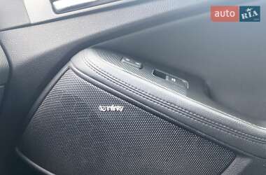 Седан Kia Optima 2011 в 